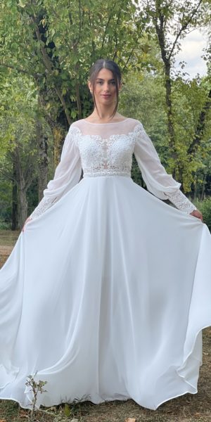 Robe de mariée simple à manches longues-Keya-mariage-Mulhouse