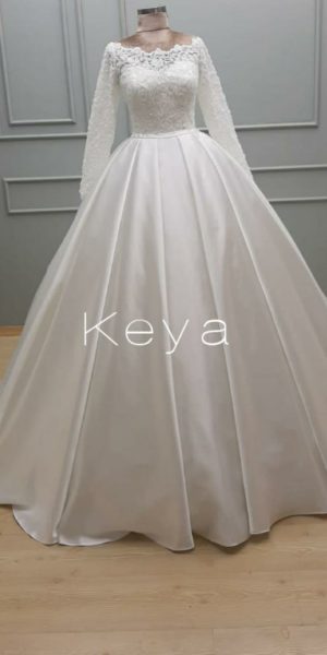 Robe de mariée princesse satin avec manches-Keya-mariage-Mulhouse