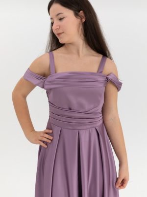 Robe en satin pour adolescente chez Keya mariage Mulhouse