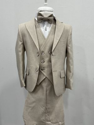 Costume enfant beige chez Keya Mariage Mulhouse