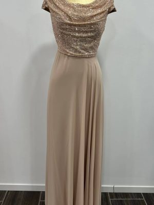 Robe grande taille col bateau chez Keya mariage Mulhouse