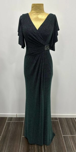 Robe de soirée grande taille chez KEYA Mariage Mulhouse.