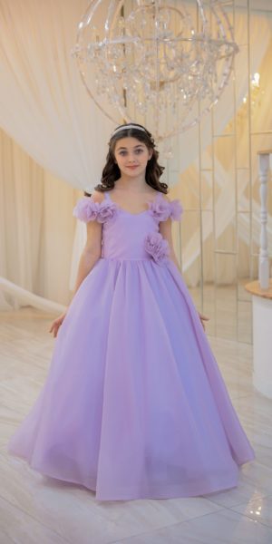 Robe de princesse couleur lavande