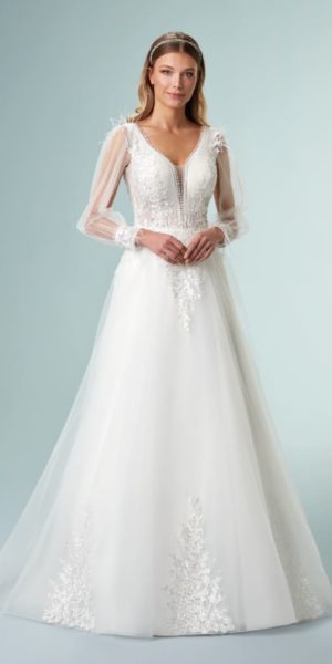 Robe de mariée à manches longues tulle chez Keya mariage Mulhouse