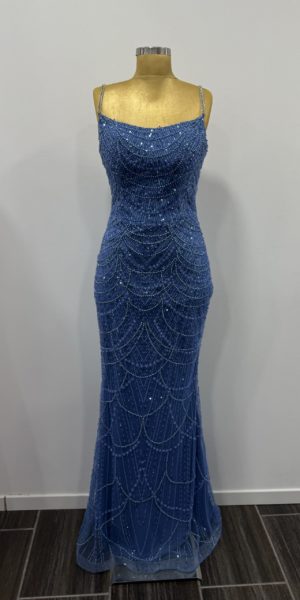 Robe de soirée sirène perlée et à strass chez Keya Mariage Mulhouse