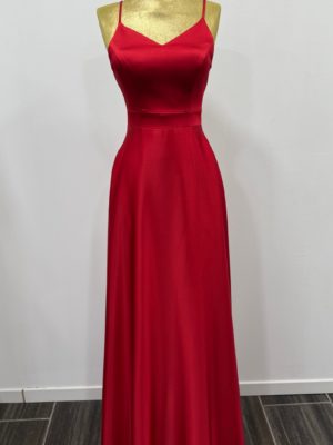 Robe demoiselle d'honneur satinée chez Keya Mariage Mulhouse