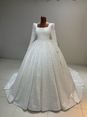 Robe de mariée sur mesures chez Keya mariage Mulhouse