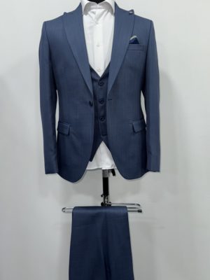 Costume bleu gris chez Keya Mariage Mulhouse