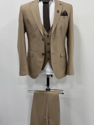 Costume homme camel chez Keya Mariage Mulhouse