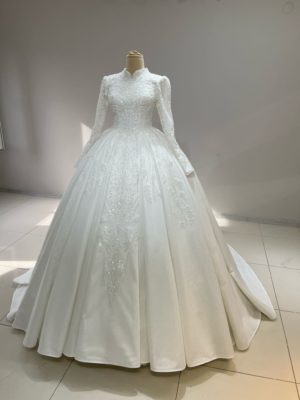Robe de mariée sur mesures Seyhan chez Keya mariage Mulhouse