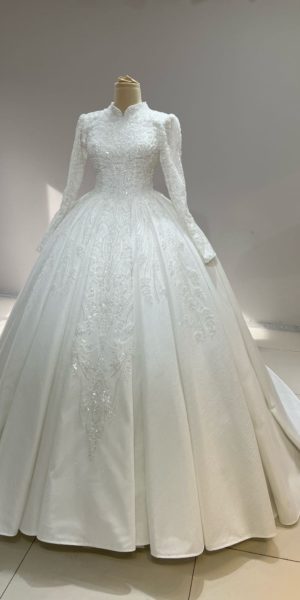 Robe de mariée sur mesures Seyhan chez Keya mariage Mulhouse