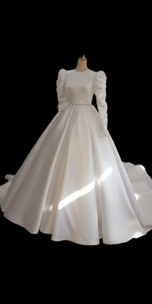 Robe de mariée sur mesures Sidika chez Keya mariage Mulhouse